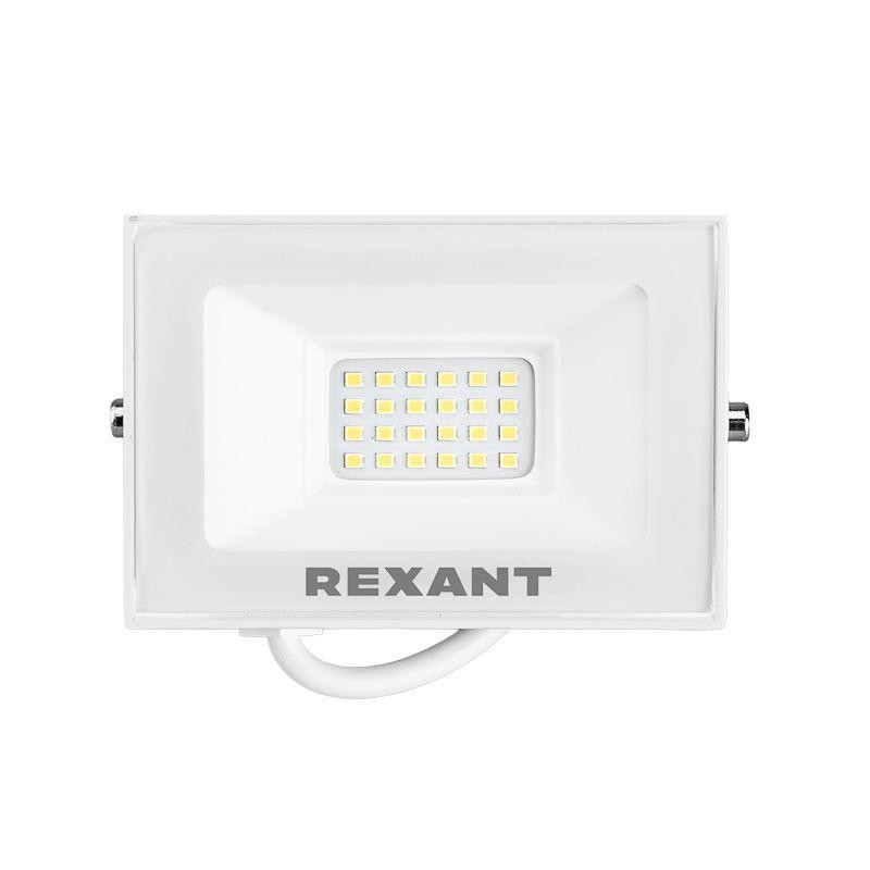 Прожектор СДО 30Вт 2400лм 5000К бел. корпус Rexant 605-025 Прожектор СДО 30Вт 2400лм 5000К бел. корпус Rexant 605-025