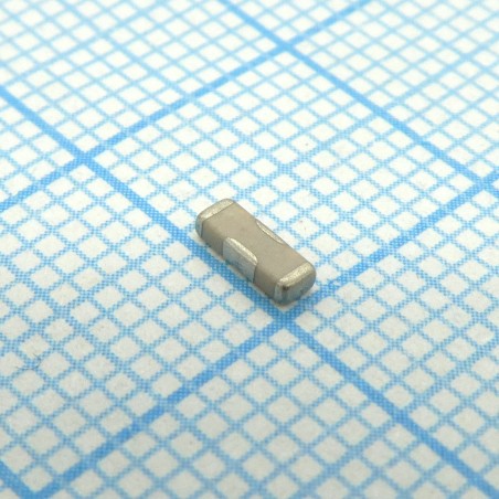 EMI фильтр емкостной 220pF +50/-20% 100VDC 0.3A Flat Style SMD 1806 T/R