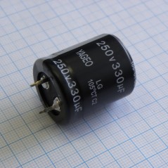 С защёлкиваемыми выводами 250V  330uF ±20%, стандартные, 2000часов, -20...+105°С