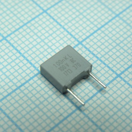 Пленочный конденсатор 0,1мкФ 100VDC/63VAC ±10% 7,2х2,5х6,5мм 105°C