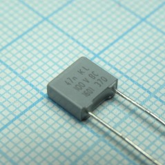 Пленочный конденсатор 0,047мкФ 100VDC/63VAC ±10% 7,2х2,5х6,5мм 105°C