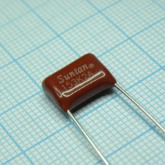 Конденсатор металлоплёночный полиэтилентерефталатный 0.015мкФ 100В ±10% (13х6х9мм) шаг выводов 10мм 85°С россыпь