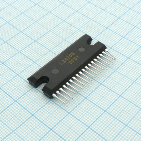 УHЧ  2x12Вт BTL (13.2В/4 Ом), 50дБ