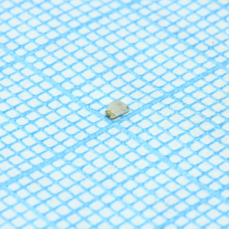 Светодиод smd 1,6х0,8мм/зеленый/572нм/4.5-15мкд/прозрачный/170°