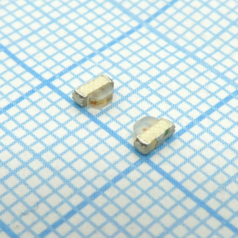 Светодиод smd 3х1мм/синий/470нм/18-60мкд - зеленый/525нм/50-120мкд/прозрачный/140°/угловой