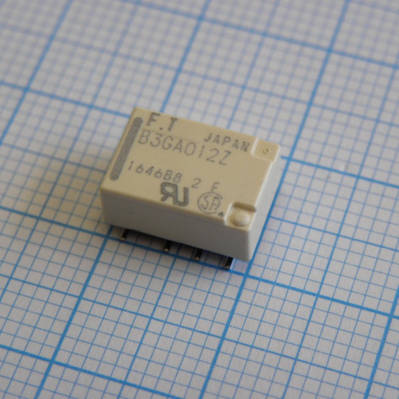 Signal Relay 12VDC 2A DPDT (( 10.6mm 8.2mm 5.45mm)) Surface Mount
