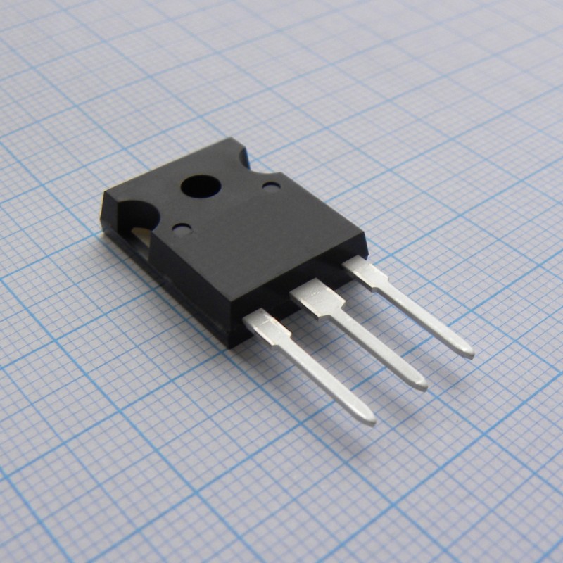 Транзистор полевой MOSFET N-канальный 300В 70А 517Вт