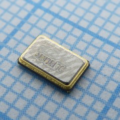 Резонатор кварцевый 25.0МГц 20 ppm 18 пФ 70°С