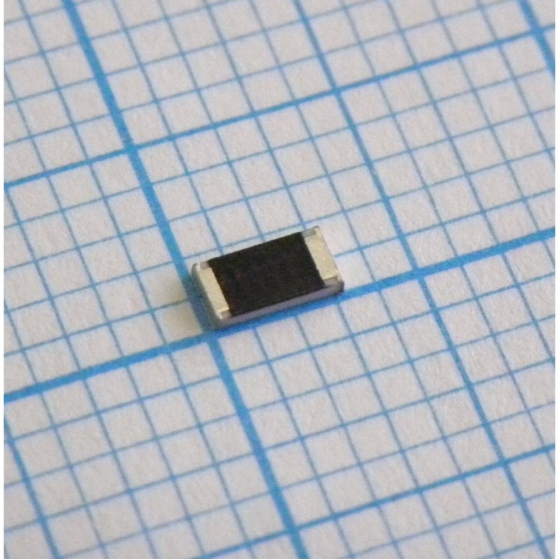 Резисторная сборка SMD 1206 4 резисторов по 33Ом