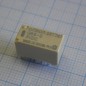 Сигнальное реле 2А две контактных группы на переключение катушка 5В (14.8x7.3x9.2)мм монтаж в отверстие