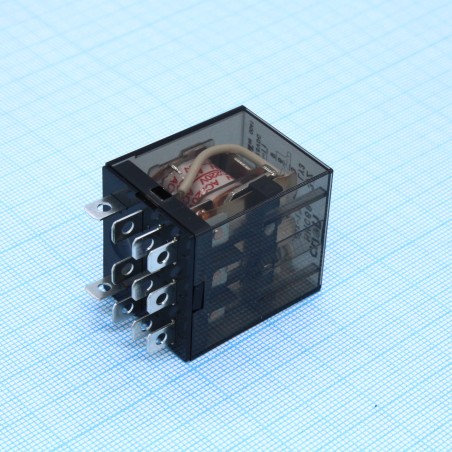 Реле 3 пер. 220VAC / 10A, 240VAC