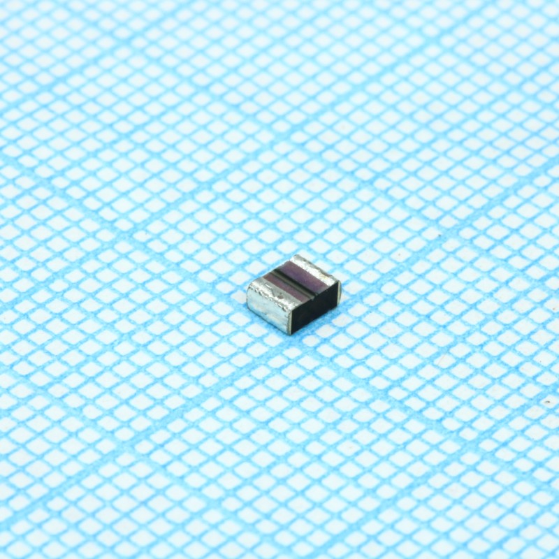 Металлопленочный конденсатор SMD 1210 16V 1uF