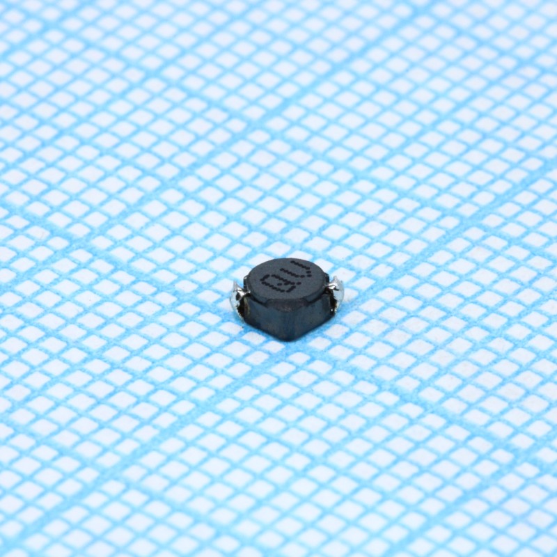 Силовая SMD индуктивность 0.6мкГн ±35% 2.2A 0.033Ом c магнитным экраном