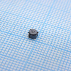 Силовая SMD индуктивность 47мкГн ±30% 0.2A 0.53Ом c магнитным экраном