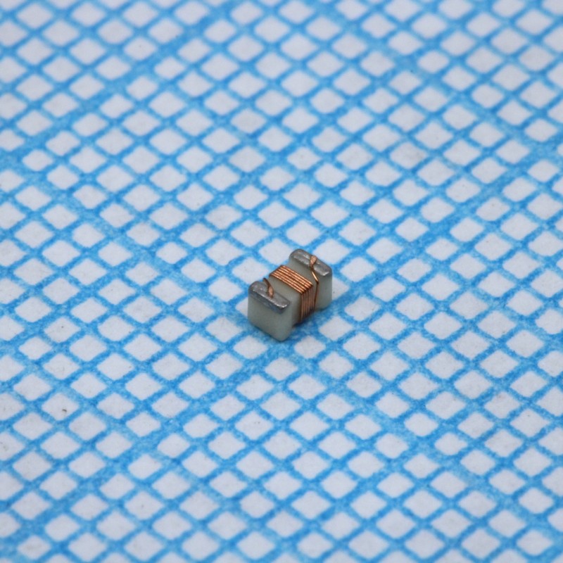 Многослойнная индуктивность SMD на ферритовом сердечнике 1МГц 4,7мкГн ±20% 800мА 0,288Ом по постоянному току