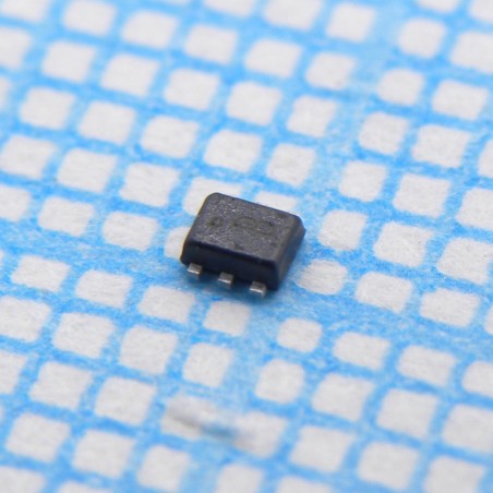 SMD индуктивность проволочная, на ферритовом сердечнике, экранированная 1uH 20% 1MHz Powdered Iron 3.4A 49mOhm