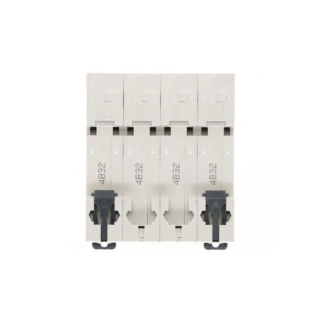 Выключатель автоматический 4п City9 Set (АВ) B 32А 6кА 400В SE C9F16432