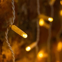 Гирлянда светодиодная "Светодиодный Дождь" 2х3м 600LED тепл. бел. 70Вт 230В IP65 постоян. свечение провод бел. (нужен шнур питан