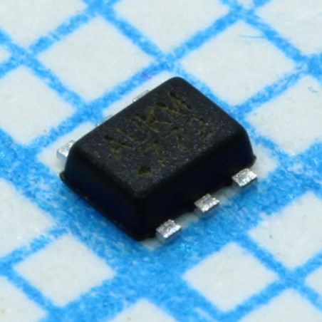 Преобразователь постоянного тока понижающий 2.3В...5.5В 6-Pin SOT-563 лента на катушке