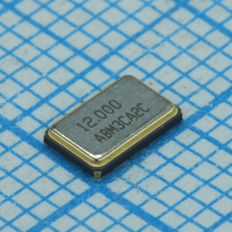 Резонатор кварцевый 12МГц ±30 ppm 18пФ -40....+85°С SMT