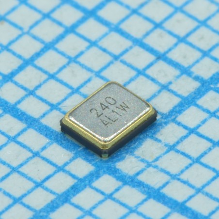 Резонатор кварцевый 24МГц ±20ppm ±30ppm (стабильность) 10пФ 100Ом 4-Pin Ultra Mini-CSMD лента на катушке