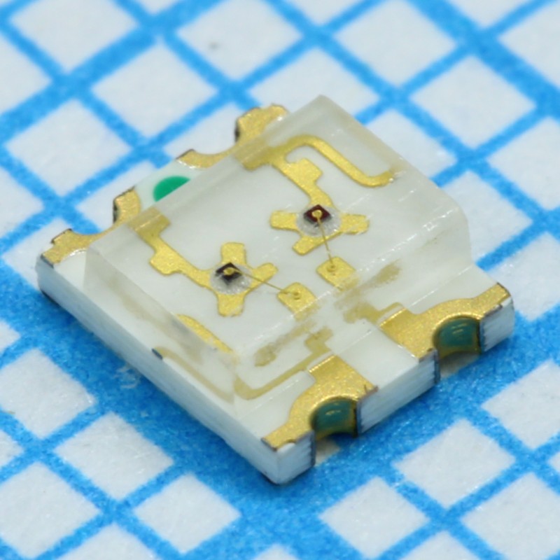 Светодиод SMD 1210 двухцветный Красный/Зелёный 80/45мКд 130° 631/574нм