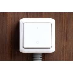 Выключатель 1-кл. 2п ОП Quteo 10А IP44 250В 10AX бел. Leg 782309