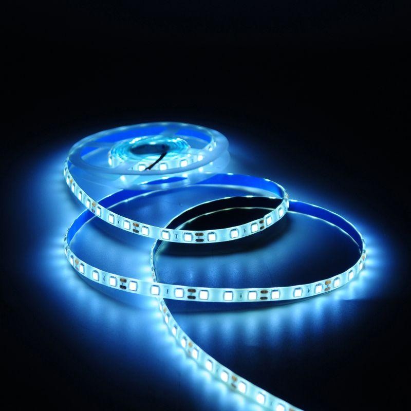 Лента светодиодная Basic 5050/60-SMD 10Вт/м 4000К нейтр. бел. IP65 700лм/м 12В 10мм (уп.3м) GAUSS BT052 Лента светодиодная Basic 5050/60-SMD 10Вт/м 4000К нейтр. бел. IP65 700лм/м 12В 10мм (уп.3м) GAUSS BT052