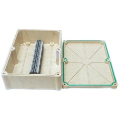 Коробка клеммная КСП-45 У2 45 клемм IP54 (без каб. вводов) Электротехник ET013220