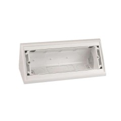 Коробка угловая для рамок на 8 узк. модулей Simon82 Centralizations алюм. 82772-33