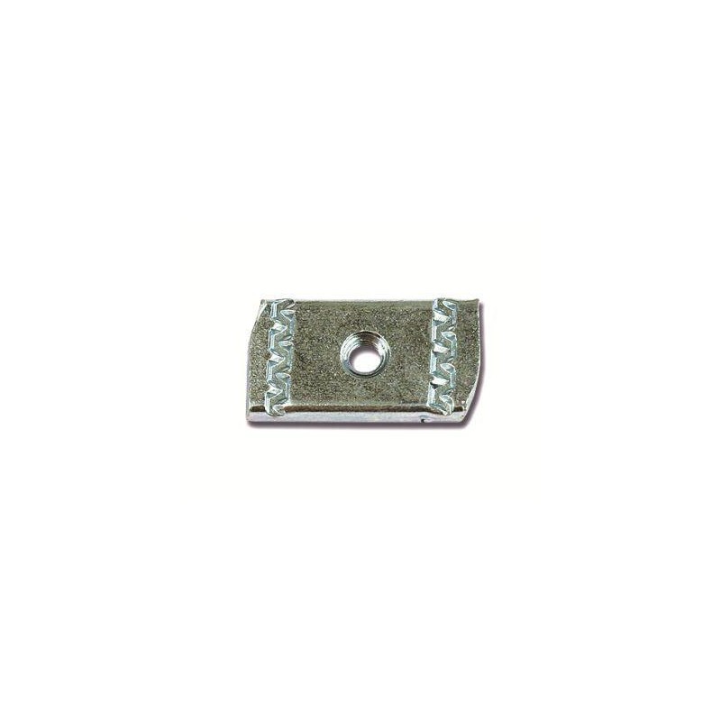 Гайка фасонная М8 (уп.100шт) DKC CM140800 Гайка фасонная М8 (уп.100шт) DKC CM140800