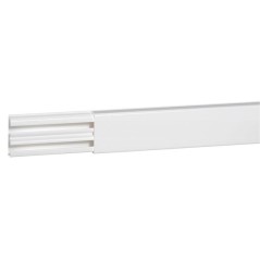 Кабель-канал 2-секц. 32х12.5 L2100 пластик DLPlus с перегородкой бел. Leg 030014