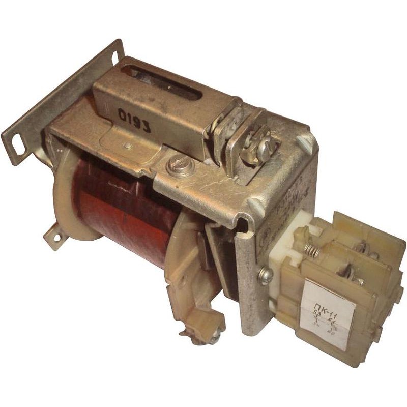 Реле напряжения РЭ-14-24В пост. (35-80)% 2"З"+2"Р" ЧЭАЗ A8119-77137581