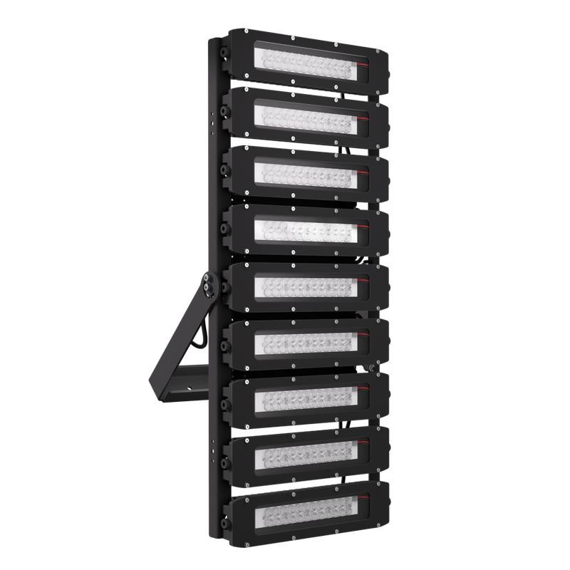 Прожектор светодиодный LAD LED R700-9-PC-120-750-D48-900L1 ST 900Вт CRI70 5000К IP67 230В КСС типа "Д" крепление на лире LADesig Прожектор светодиодный LAD LED R700-9-PC-120-750-D48-900L1 ST 900Вт CRI70 5000К IP67 230В КСС типа "Д" крепление на лире LADesig