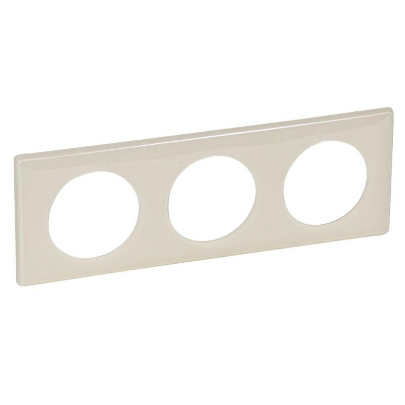 Рамка 3-м Celiane сл. кость глянец Leg 066623 Рамка 3-м Celiane сл. кость глянец Leg 066623