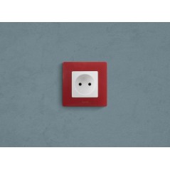 Розетка 1-м СП Etika 16А IP31 250В 2P без заземл. защ. шторки немецк. стандарт винтов. клеммы механизм бел. Leg 672234