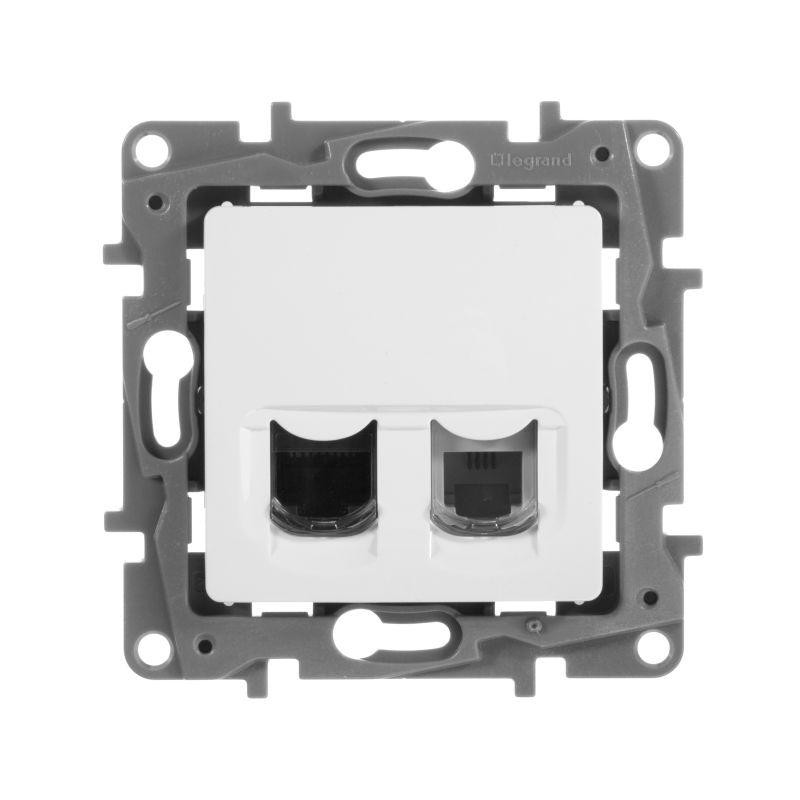 Розетка компьютерная + телефонная 2-м СП Etika RJ45 + RJ11 кат.5E UTP механизм бел. Leg 672252 Розетка компьютерная + телефонная 2-м СП Etika RJ45 + RJ11 кат.5E UTP механизм бел. Leg 672252
