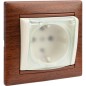Розетка 1-м СП Valena 16А IP44 2P+E защ. шторки с крышкой немецк. стандарт механизм сл. кость Leg 774120 Розетка 1-м СП Valena 16А IP44 2P+E защ. шторки с крышкой немецк. стандарт механизм сл. кость Leg 774120