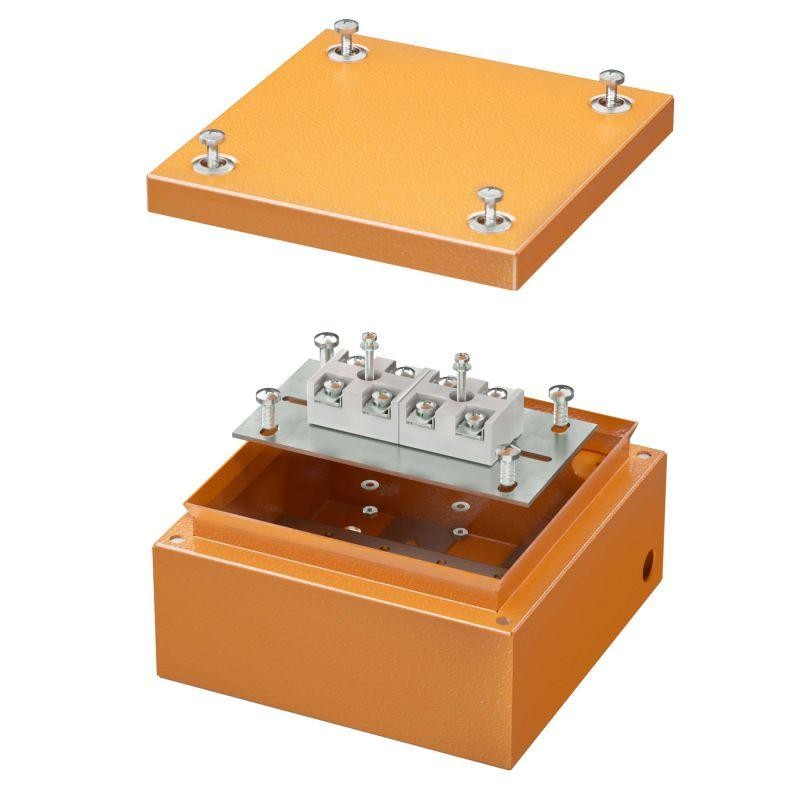 Коробка ответвительная FS 150х150х80мм 4р 450В 20А 10кв.мм нерж. контакт с гладкими стенками и клеммн. IP66 сталь. DKC FSK30410 Коробка ответвительная FS 150х150х80мм 4р 450В 20А 10кв.мм нерж. контакт с гладкими стенками и клеммн. IP66 сталь. DKC FSK30410