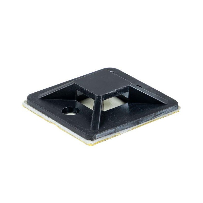 Площадка самоклеящаяся 40х40мм черн. (уп.100шт) EKF plc-40x40-b