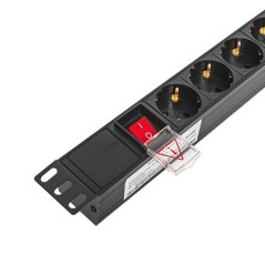 Блок PDU TERACOM PRO 19дюйм 1U 10А/250В 8 роз. Schuko с выключат. без шнура питания вх. разъем C14 корпус алюм. черн. EKF TRP-HP