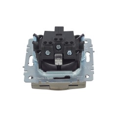Розетка BRITE РСбш10-3-БрШ 16А IP20 с заземл. защ. шторки с крышкой механизм шампань IEK BR-R16-16-K37