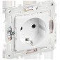 Розетка SKANDY 16А с заземл. защ. штроки б/к SK-R06W арктич. бел. IEK SK-R14-16-1-K01 Розетка SKANDY 16А с заземл. защ. штроки б/к SK-R06W арктич. бел. IEK SK-R14-16-1-K01