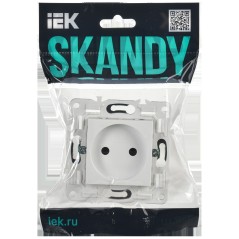 Розетка SKANDY 10А без заземл. защ. штроки SK-R01W арктич. бел. IEK SK-R13-10-K01