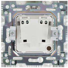Розетка SKANDY 10А без заземл. защ. штроки SK-R01W арктич. бел. IEK SK-R13-10-K01