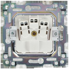 Розетка SKANDY 16А с заземл. защ. штроки SK-R04Bl черн. IEK SK-R14-16-K02