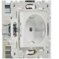 Розетка SKANDY 16А с заземл. защ. штроки б/к SK-R06W арктич. бел. IEK SK-R14-16-1-K01 Розетка SKANDY 16А с заземл. защ. штроки б/к SK-R06W арктич. бел. IEK SK-R14-16-1-K01