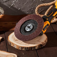 Круг лепестковый торцевой P40 180х22.2мм Kranz KR-90-0021