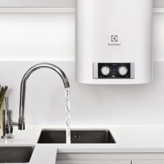Водонагреватель электрический накопительный 80л EWH 80 Formax Electrolux НС-1026257